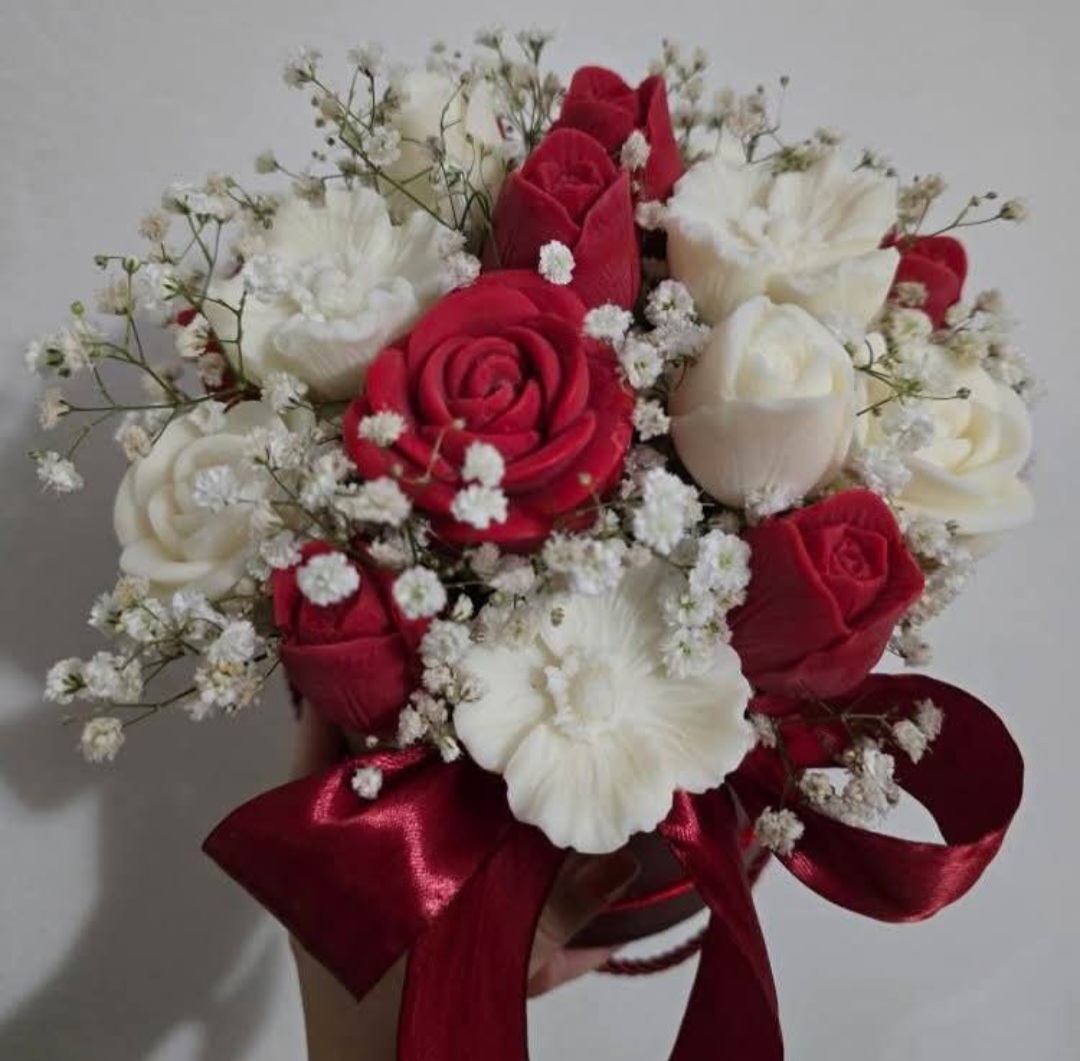 " Candles IN" - Taxi In, obrt za prijevoz , vl.Ines Kataran