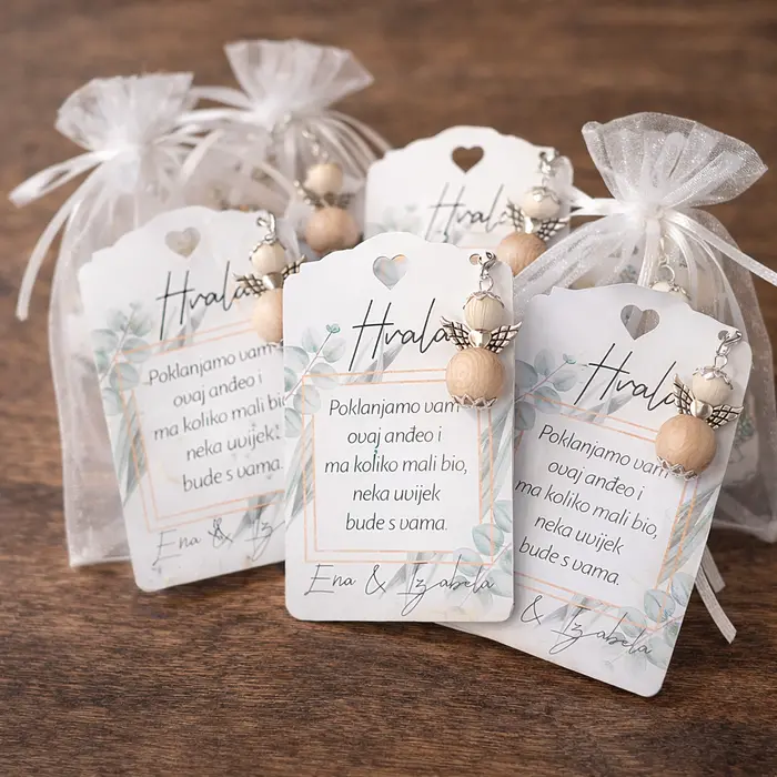 Drveni anđeo – zahvalnica / mali poklon (4 cm)