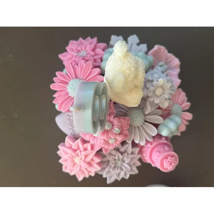 Mirisni aranžman od sojinog voska - rođendanski, 2 image