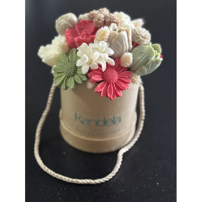 Mirisni aranžman od sojinog voska - za sve prigode - u kartonskoj posudi S, 2 image