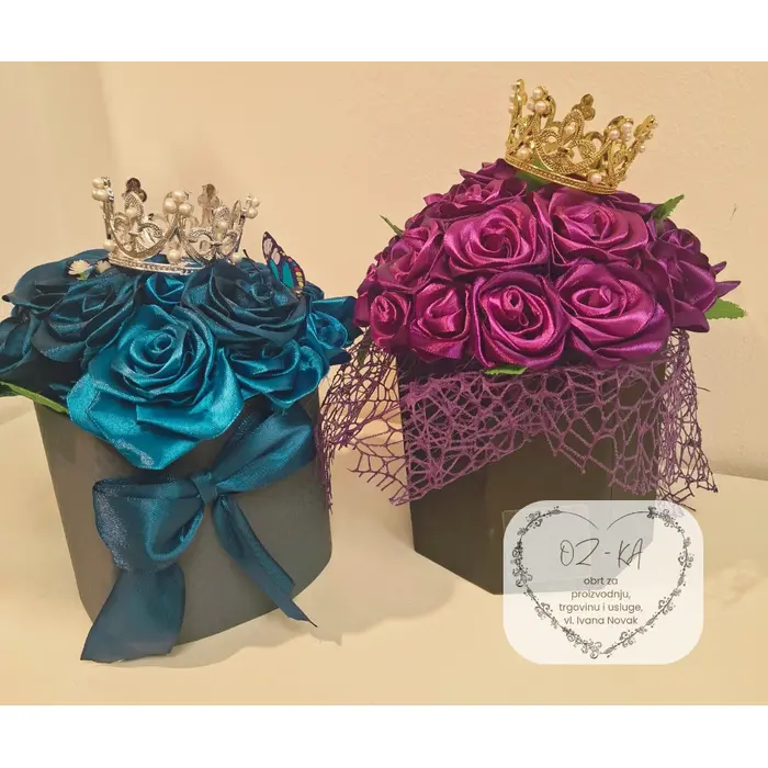 Box buketi od satenskih ruža - ručno rađeno