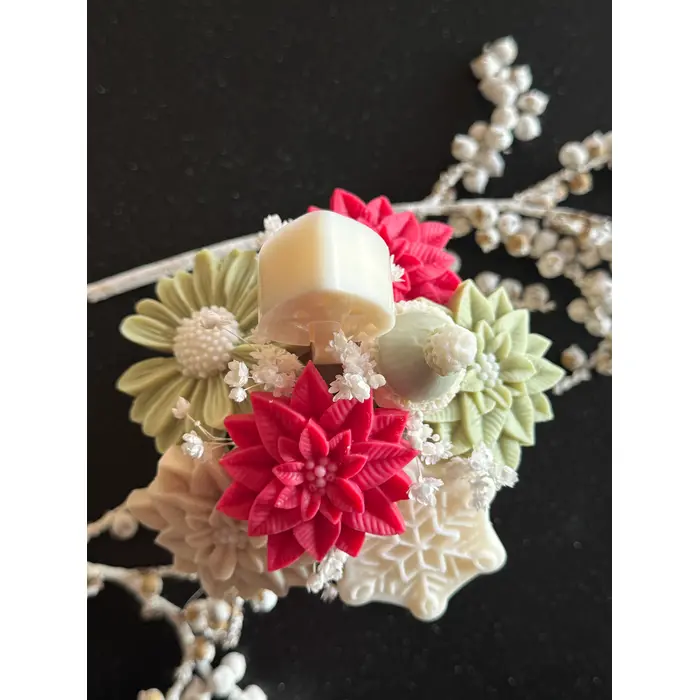 (S)nježni božićni aranžman u ručno izrađenoj posudi, 2 image