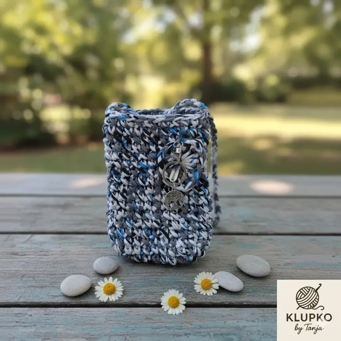 Torbica oko vrata ili ruke sa ukrasom